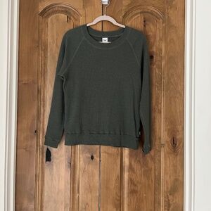 Aritzia Tna Waffle Raglan Longsleeve Small